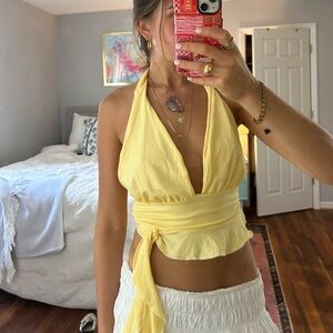 Yellow flowy going out top
